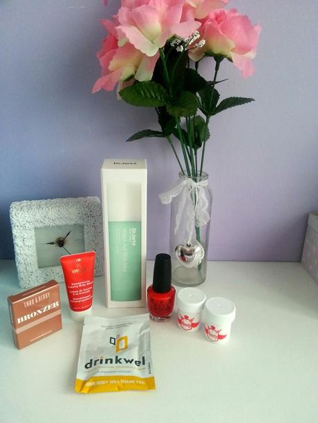 November's Birchbox - 'Cosy At Home'