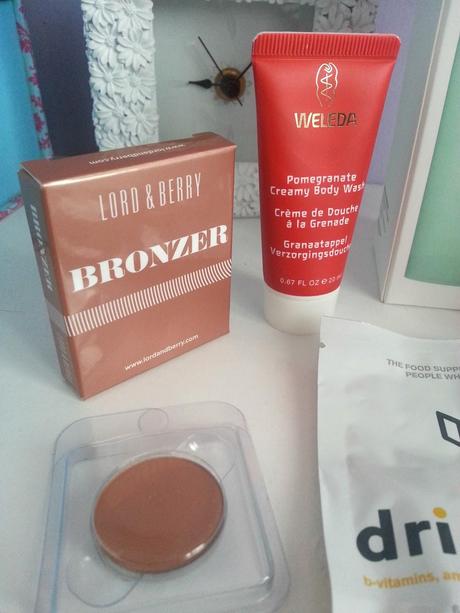 November's Birchbox - 'Cosy At Home'