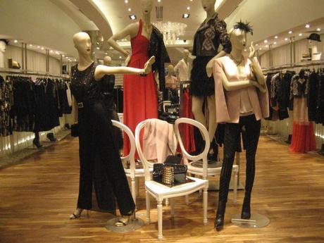 BCBGMAXAZRIA-Holiday-Collection-IMG_5005