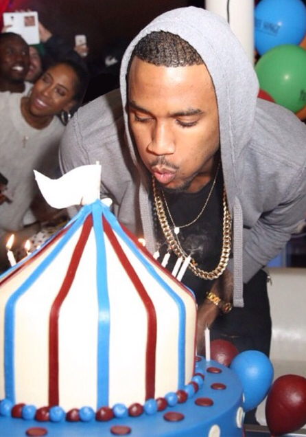 Trey Songz Spends Birthday With Friends