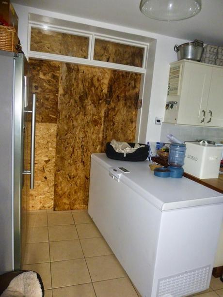 Roof Off, Wood On, Bottle On