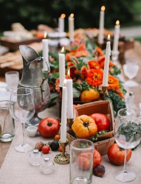 fall-table-setting-wtih-tomatoes