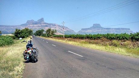 Saputara-Shirdi Trip on RE Thunderbird 350