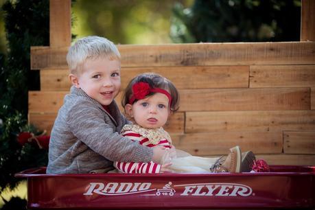 Christmas pictures sneak peek + discount code