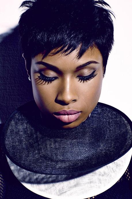 Jennifer Hudson Performs Go All Night