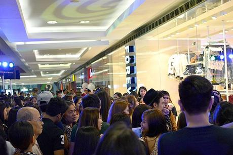 19 Forever 21 Southmall VIP Opening - Genzel Kisses (c)