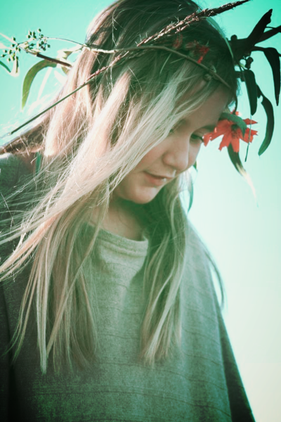 Corey amaro kate wreath standing