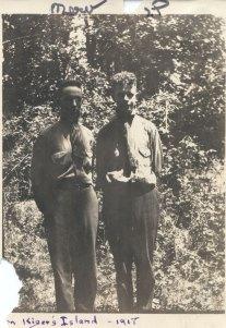 Mervyn and Linus at Kiger Island, 1918.