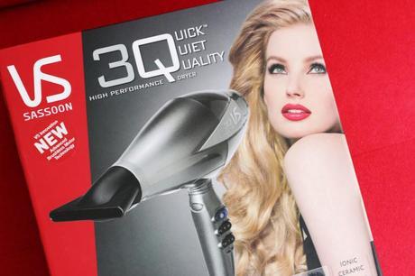 VS Sassoon 3Q High Performance Dryer Review // New In VS Sassoon 3Q High Performance Dryer Hair Review