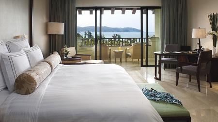 The Ritz-Carlton Sanya guest rooms where you sleep well