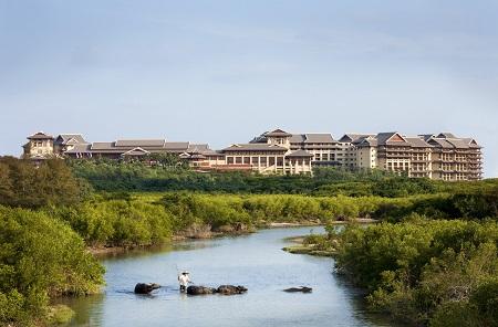 The Ritz-Carlton Sanya guest rooms where you sleep well