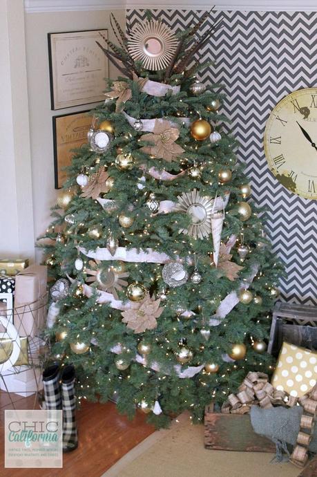 Christmas Tree Decor from Chic California