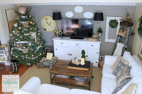 Family Room Christmas Home Tour