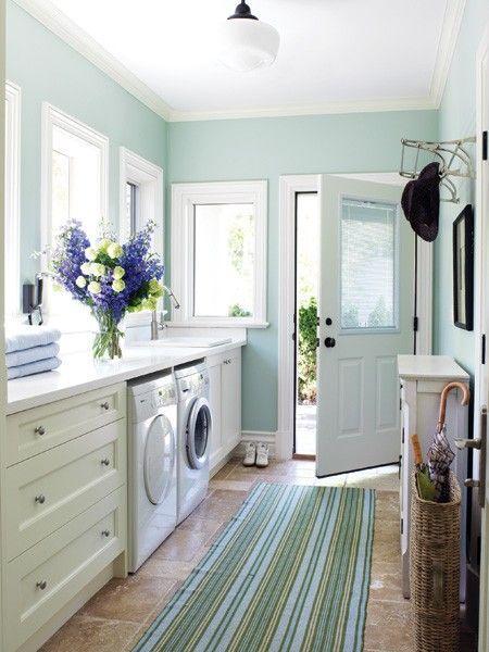 Pretty-Blue-Laundry-Room-Striped-Rug
