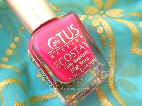 Lotus Herbals Ecostay Nail Enamel E14 Fiery Pink