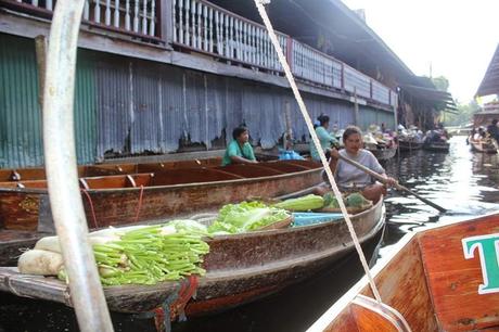 Marine Cargo Insurance - determination of Exchange rate - barter trade !