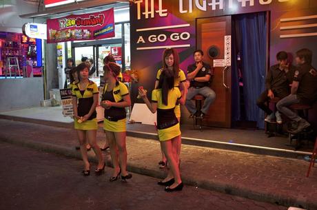 Finding Pattaya bar girls