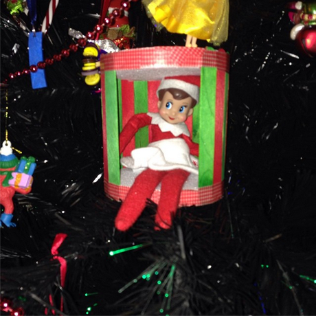 MOMday: A week of Elf on the Shelf ideas 2014