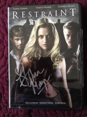 End of Year True Blood Auctions – New items for Monday restraint