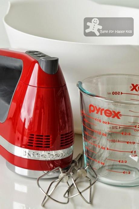 A DIY Cake Kit from Mumma's Cakes and lots of Giveaways! A DIY Cake Kit from Mumma's Cakes and lots of Giveaways!