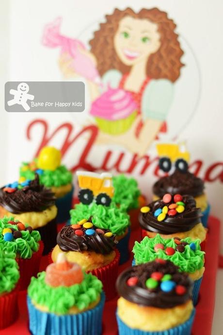 A DIY Cake Kit from Mumma's Cakes and lots of Giveaways! A DIY Cake Kit from Mumma's Cakes and lots of Giveaways!