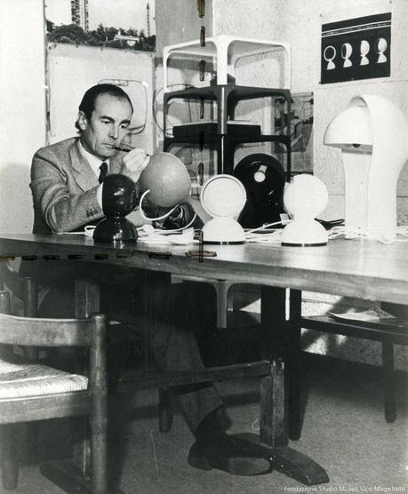 Vico Magistretti designing the Eclisse light for Artemide
