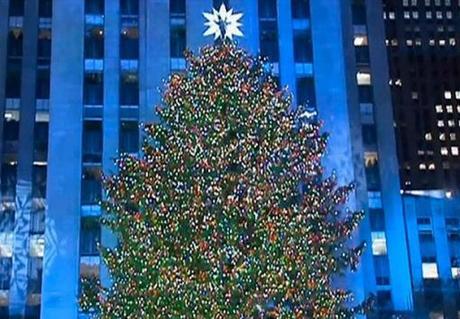 Top 10 Unusual Ways to Power a Christmas Tree