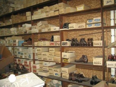 old shoe shop in usa