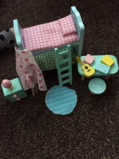 Sweetbee dolls house furniture (+Win a dolls house)
