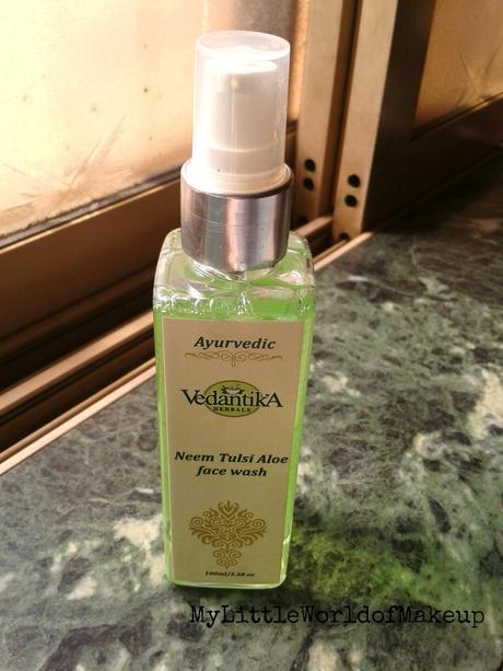 Vedantika Herbals Neem Tulsi Aloe Face Wash Review
