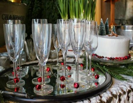 A Holiday Engagement Party - Paperblog