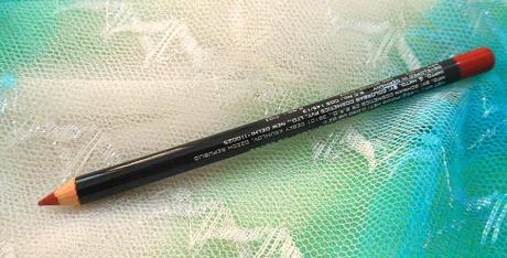 Colorbar Definer Lip Liner 012 Perfect Maroon : Review, Swatch