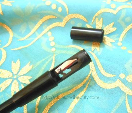 Colorbar Definer Lip Liner 012 Perfect Maroon : Review, Swatch