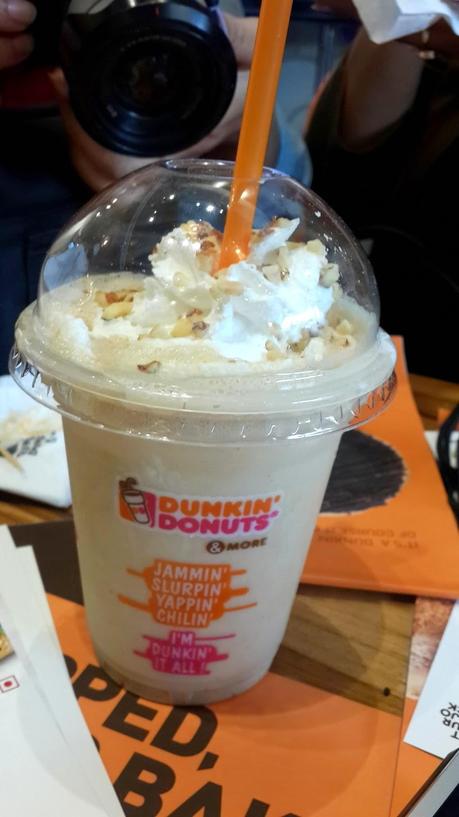 Review on Dunkin' Donuts @ CP, New Delhi