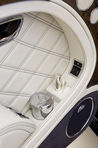 Bentley UAE Mulsanne Majestic-Interior-3-Med Res