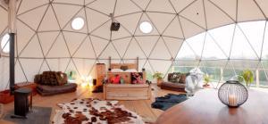quirky accommodation with canopy and stars glorious-interior_cs_gallery_preview