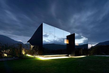 mirror-houses-peter-pichler-northern-italy-01