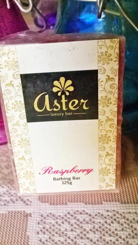 Aster Raspberry Luxury Bathing Bar Review