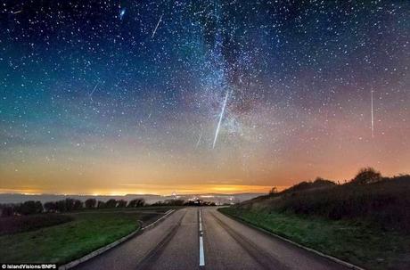 the spectacular Geminids meteor shower