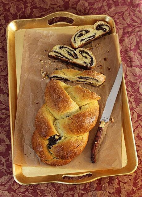Challah filled with Chocolate