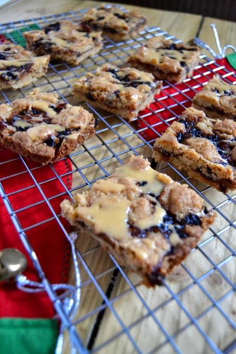 shortbread, mincemeat and custard