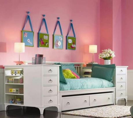 What Furniture Should You Have in Your Guest Room?