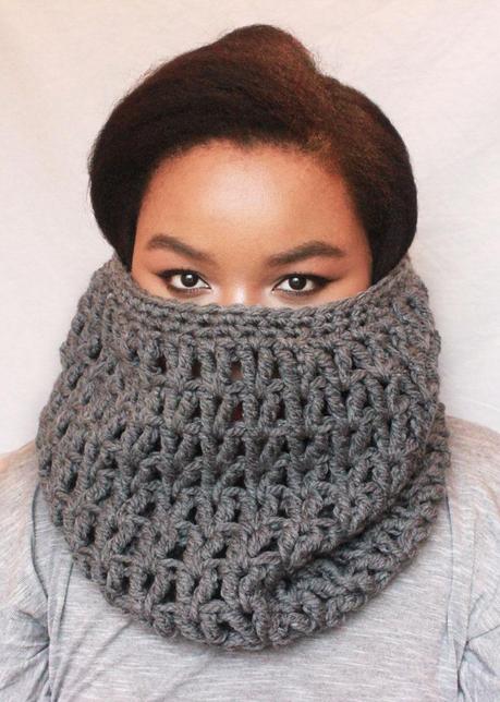 // F E N C E // Handmade chunky crochet cowl