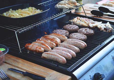 4 Tips To Ensure a Successful at Home Party for Your Child