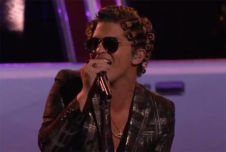 BRUNO MARS & MARK RONSON BRING ‘UPTOWN FUNK’ TO ‘THE VOICE’ FINALE