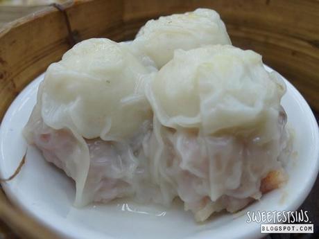 Lin Heung Tea House 蓮香樓 | Old-school teahouse in Hong Kong lin heung tea house dim sum