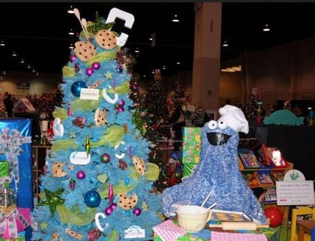 Cookie Monster Themed Christmas Tree