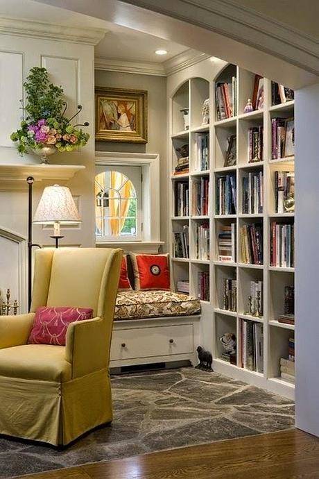 Super dreamy, never-want-to-leave home libraries.