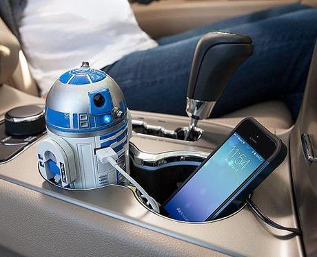 R2-D2-Car-Charger