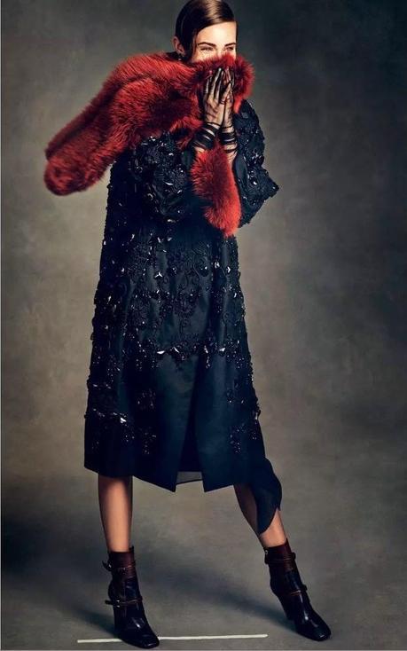 Editorial: “A Look Back At Chic” Vogue Japan January 2015 - Paperblog
